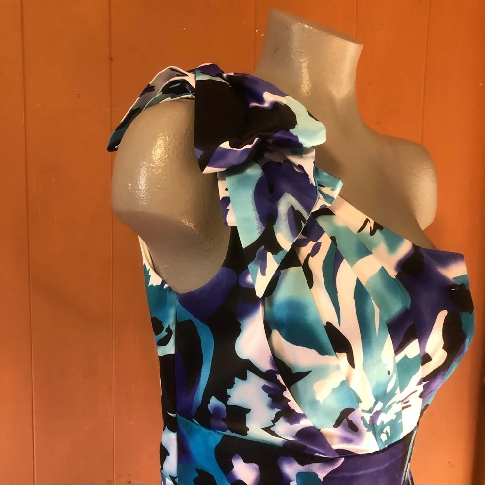 Bisou Bisou One Shoulder Floral Dress 10 - Picture 6 of 9